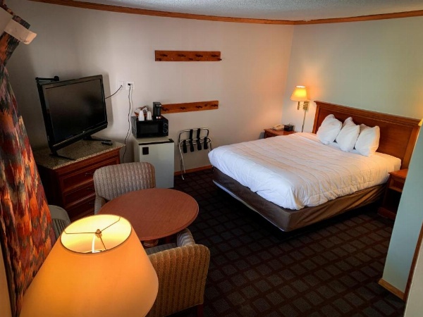 Ventura Grand Inn image 17